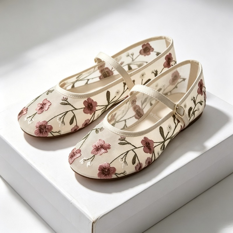 Mesh Embroidered Leisure Balle - Ethnic Fashion Brands 评论和价格
