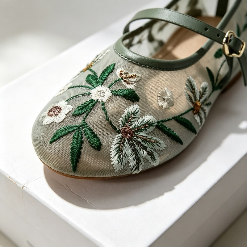 Mesh Embroidered Leisure Balle - Ethnic Fashion Brands 评论和价格