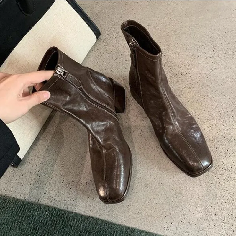 New Women's Shoes Designer Hee - Ethnic Fashion Designer 评论和价格